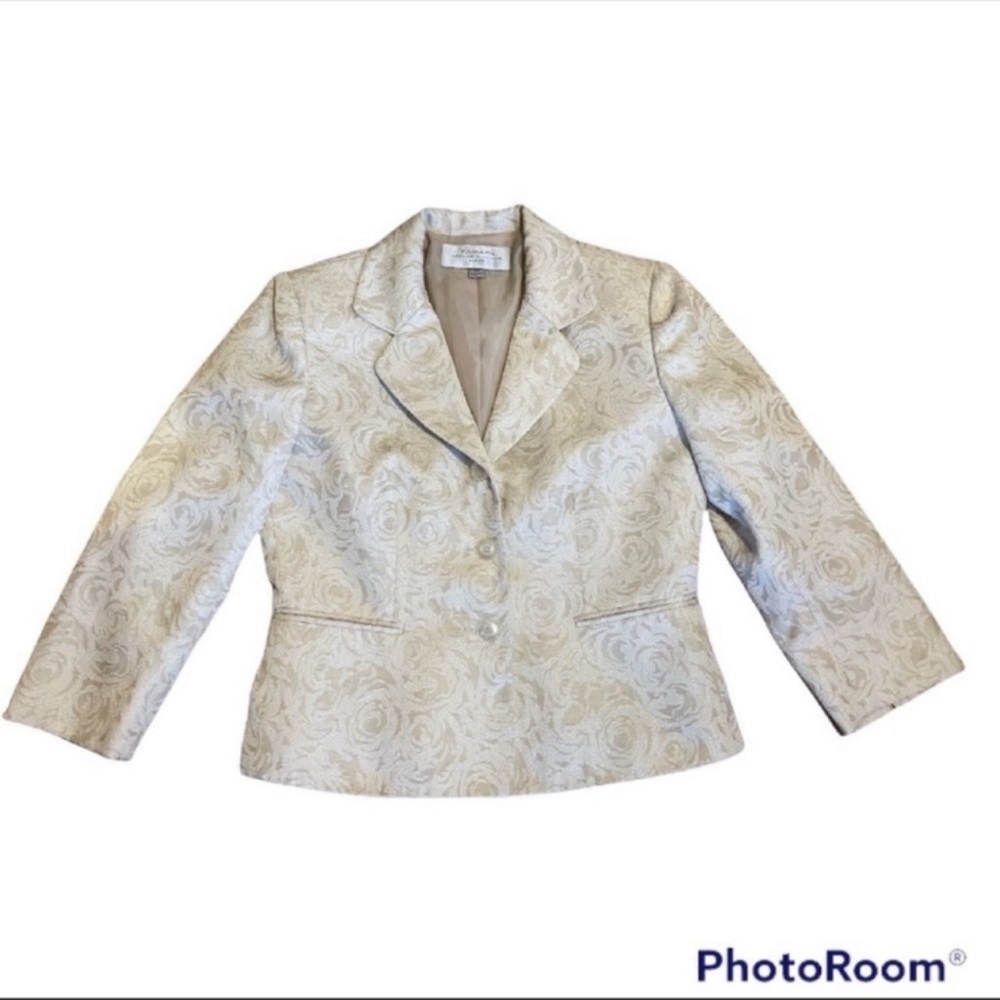 Tahari Arthur S Levine Petite Metallic Beige Blazer